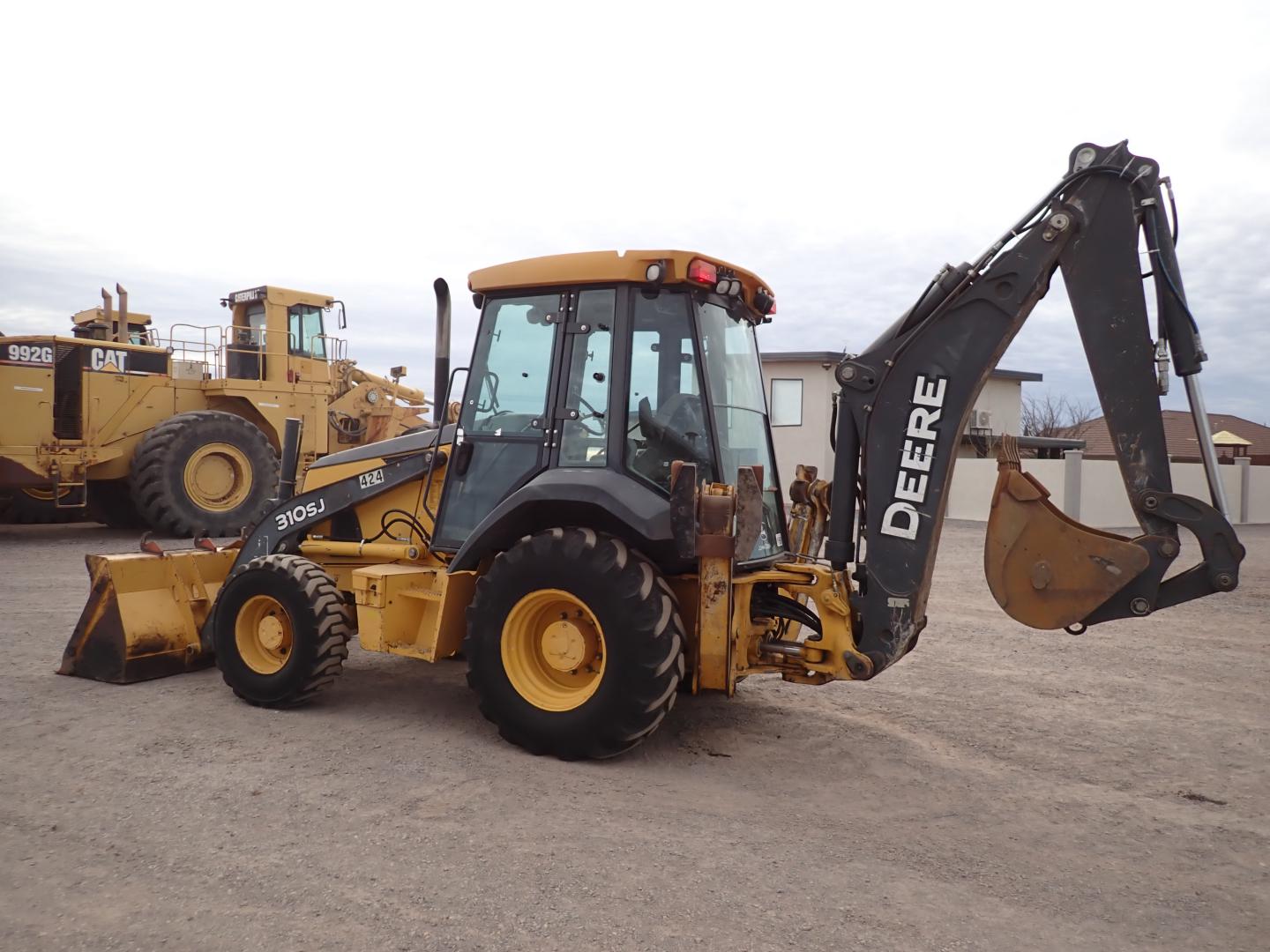 ./imagenes/INVOICE/2019/16543/RETROEXCAVADORA JOHN DEERE_310SJ (25).JPG
